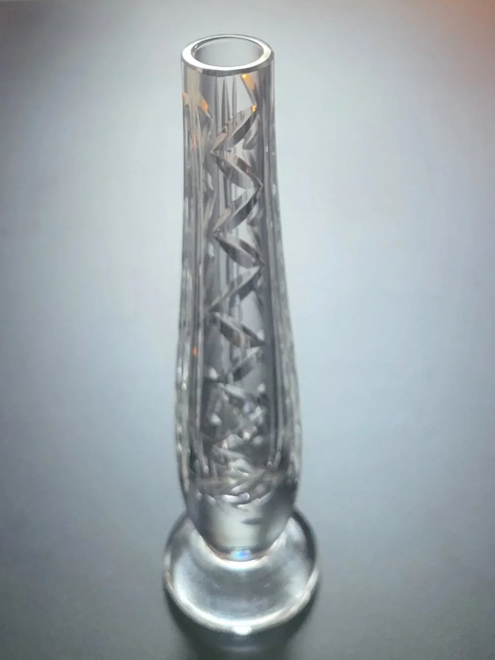 Waterford Crystal 7” Tall  Footed Bud Vase ZigZag Leaf Cuts Vntg ☘️  Ireland EUC